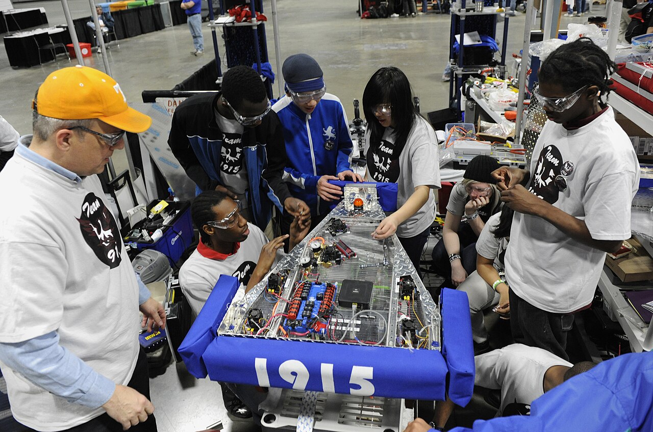 Advanced AI & Robotics